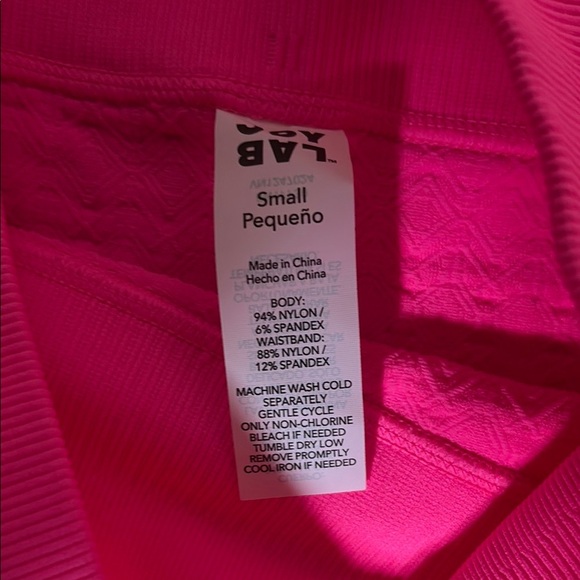 JoyLab Hot Pink Textured gym Shorts - Picture 4 of 4